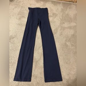 Athleta navy slim yoga pants